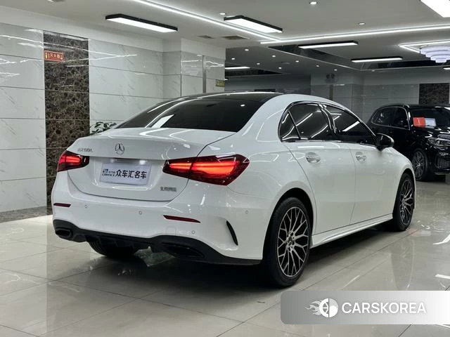 Mercedes-Benz Class A 2024 Белый из Китая, фото 5