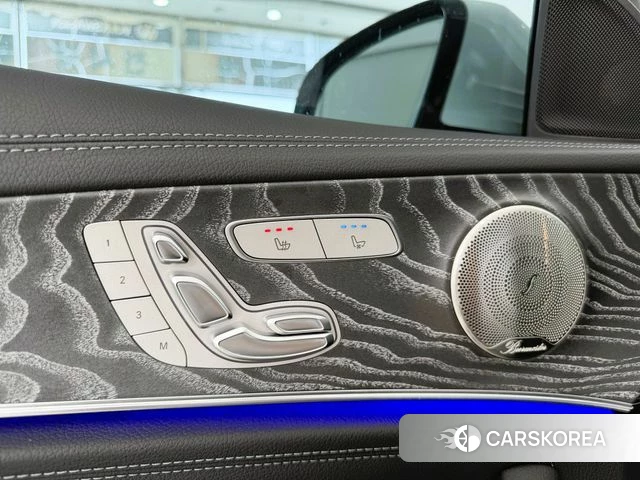 Mercedes-Benz E-Class W213 2021 Белый из Кореи, фото 5
