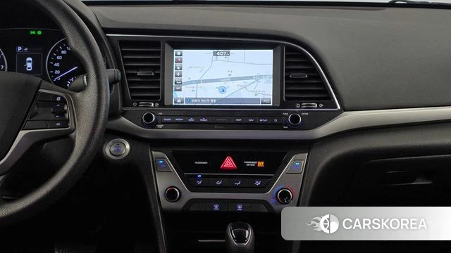 Hyundai Avante AD 2018 Белый из Кореи, фото 5