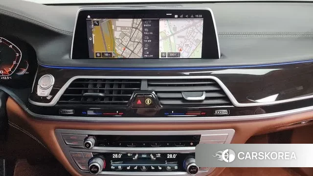 BMW 7 Series (G11) 2020 Черный из Кореи, фото 5