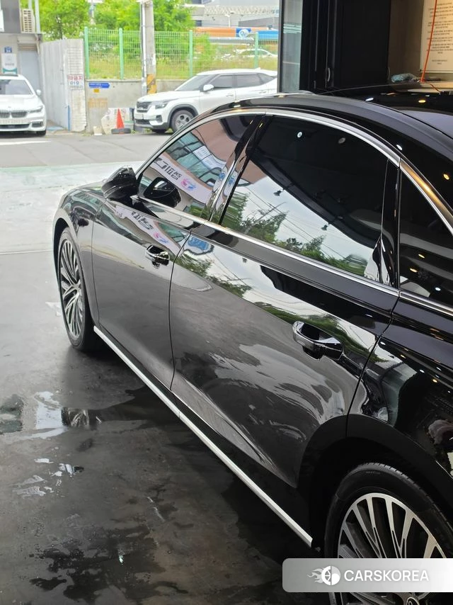 Audi A8 (D5) 2021 Черный из Кореи, фото 5