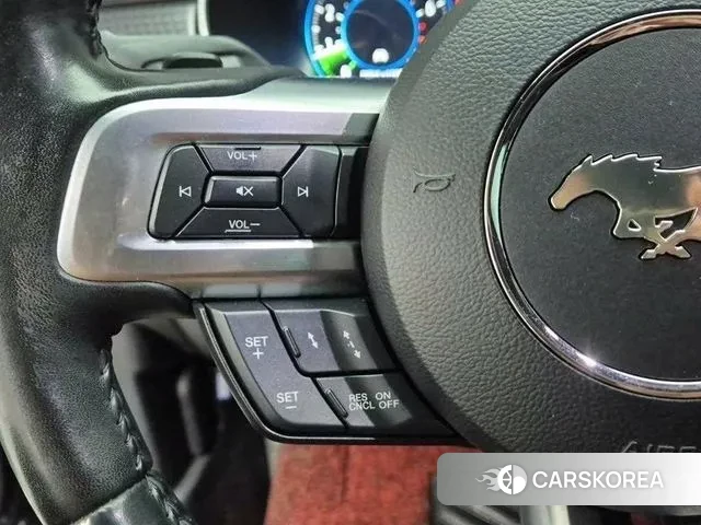 Ford Mustang 2019 Черный из Кореи, фото 5