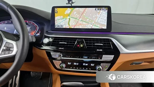 BMW 5 Series (G30) 2022 Черный из Кореи, фото 5