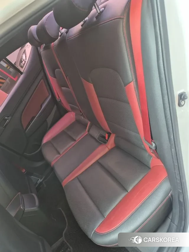 Hyundai Avante AD 2018 Белый из Кореи, фото 5