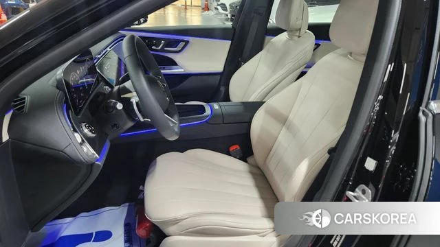 Mercedes-Benz E-Class W214 2026 Черный из Кореи, фото 5