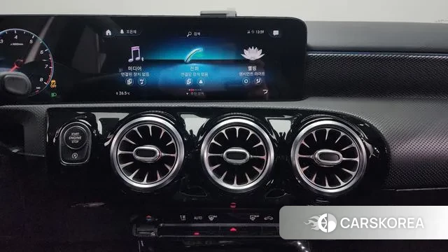 Mercedes-Benz A-Class W177 2021 Белый из Кореи, фото 5