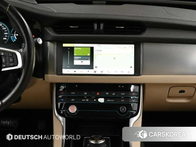 Jaguar XF (X260) 2018 Белый из Кореи, фото 5