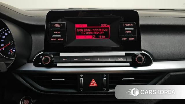 Kia The New K3 2nd generation 2022 Белый из Кореи, фото 5