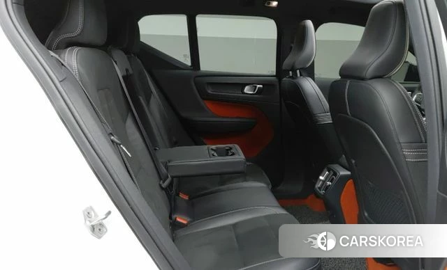 Volvo XC40 2019 Белый из Кореи, фото 5