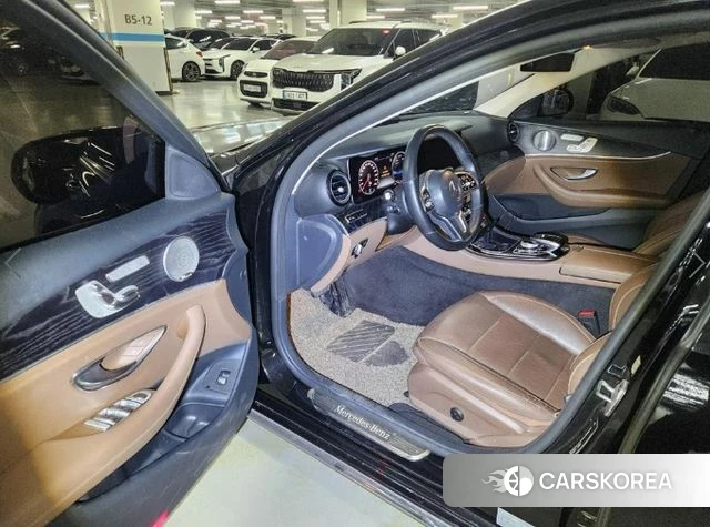 Mercedes-Benz E-Class W213 2019 Черный из Кореи, фото 5