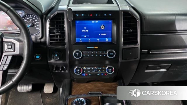 Ford Expeditation 2021 Белый из Кореи, фото 5