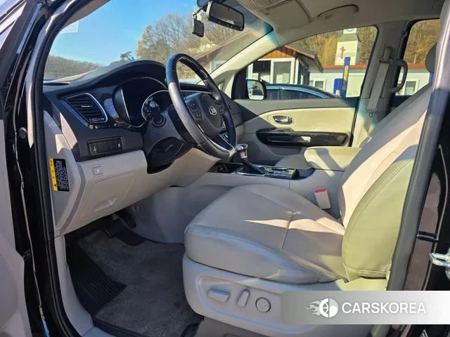 Kia The New Carnival 2019 Черный из Кореи, фото 5