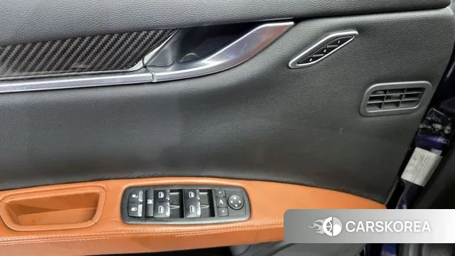 Maserati Ghibli 2018 Синий из Кореи, фото 5