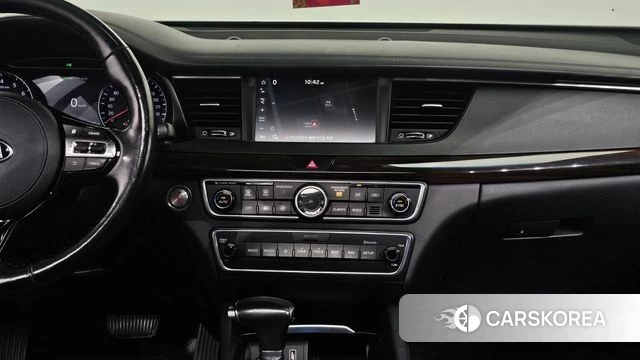 Kia Come New K7 2018 Белый из Кореи, фото 5