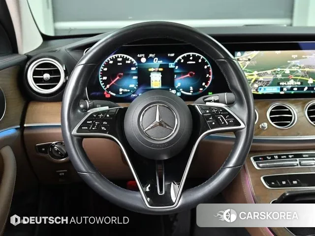 Mercedes-Benz E-Class W213 2021 Серебристо-серый из Кореи, фото 5