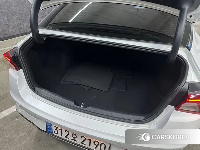 Kia K5 3rd generation 2022 Черный из Кореи, фото 5