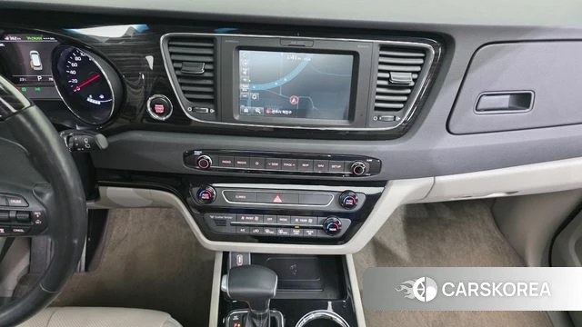 Kia The New Carnival 2020 Черный из Кореи, фото 5