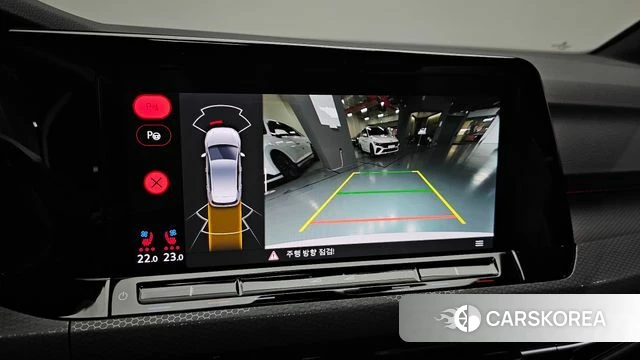 Volkswagen Golf 8th Generation 2024 Белый из Кореи, фото 5