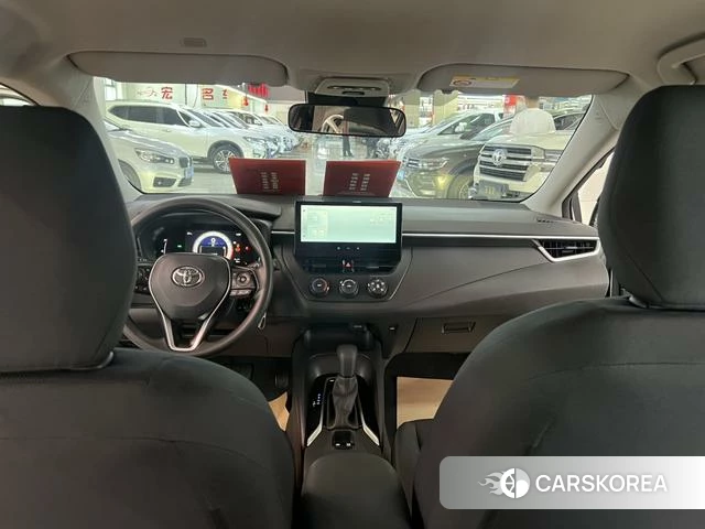 Toyota Corolla 2023 Белый из Китая, фото 5