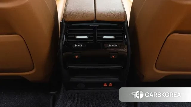 BMW 5 Series (G30) 2021 Белый из Кореи, фото 5