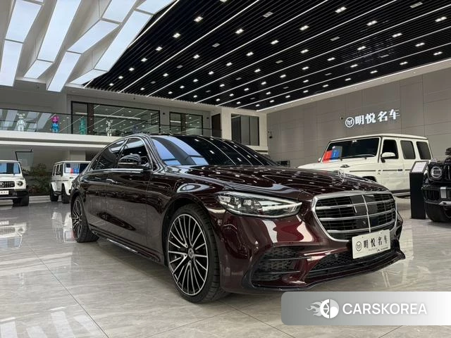 Mercedes-Benz S-class 2023 Красный из Китая, фото 5