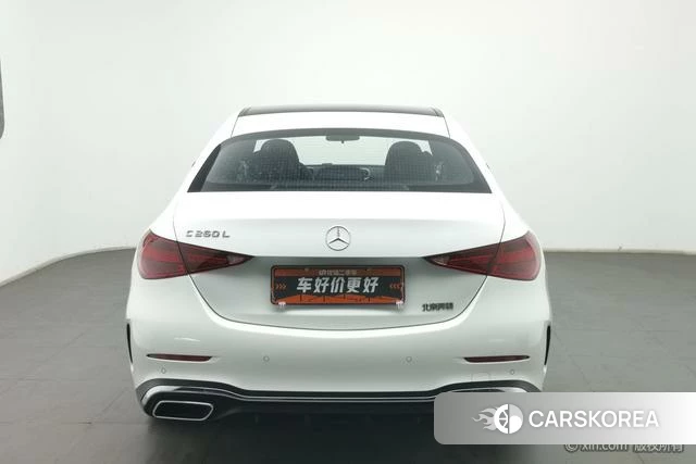 Mercedes-Benz Class C 2025 Белый из Китая, фото 5
