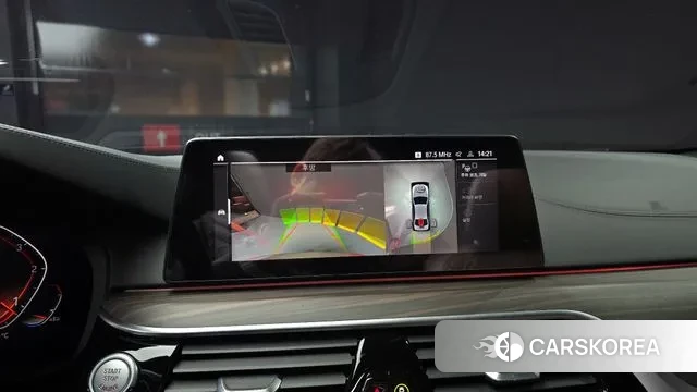 BMW 5 Series (G30) 2020 Белый из Кореи, фото 5