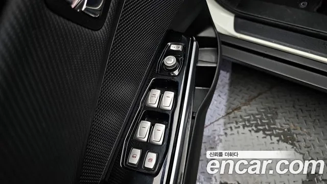 Ssangyong Tivoli Armor 2018 Белый из Кореи, фото 5