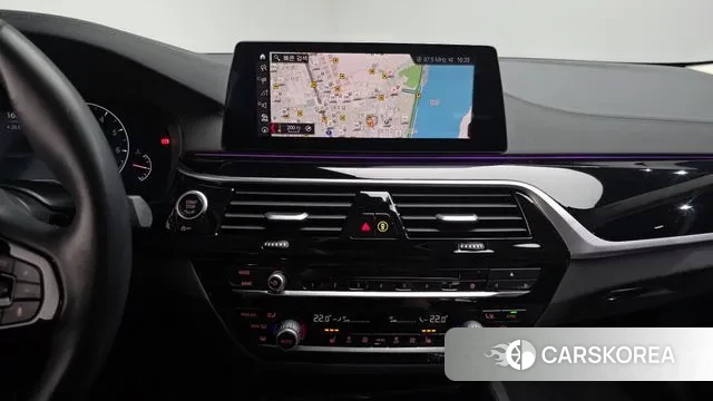 BMW 5 Series (G30) 2019 Синий из Кореи, фото 5