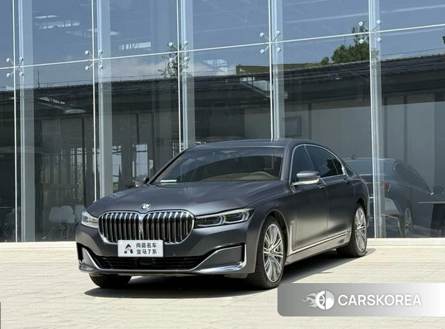 BMW 7 series 2020 Темно-серый из Китая, фото 5