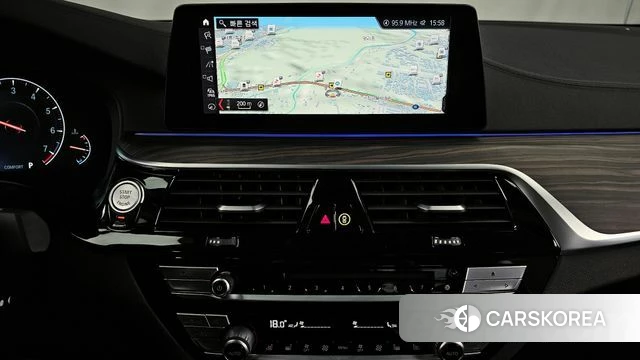 BMW 5 Series (G30) 2019 Серый из Кореи, фото 5