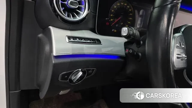 Mercedes-Benz CLS-Class C257 2019 Белый из Кореи, фото 5