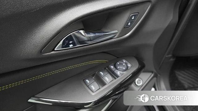 Chevrolet (GM Daewoo) Trax Crossover 2023 Черный из Кореи, фото 5