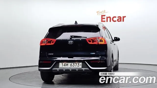 Kia Niro 2018 Синий из Кореи, фото 5