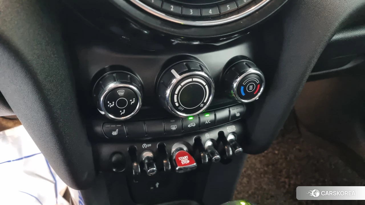 Mini Cooper 2018 Жемчужный цвет из Кореи, фото 5