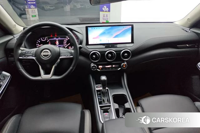 Nissan Xuan Yi 2024 Темно-серый из Китая, фото 5