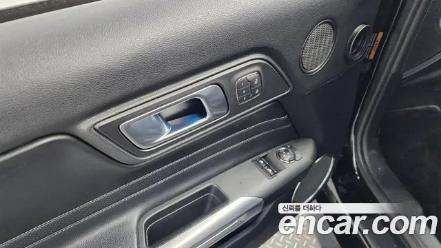 Ford Mustang id 2683771 из Кореи 5