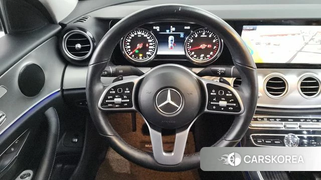 Mercedes-Benz E-Class W213 2019 Белый из Кореи, фото 5