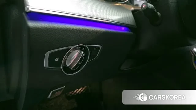 Mercedes-Benz E-Class W213 2019 Белый из Кореи, фото 5