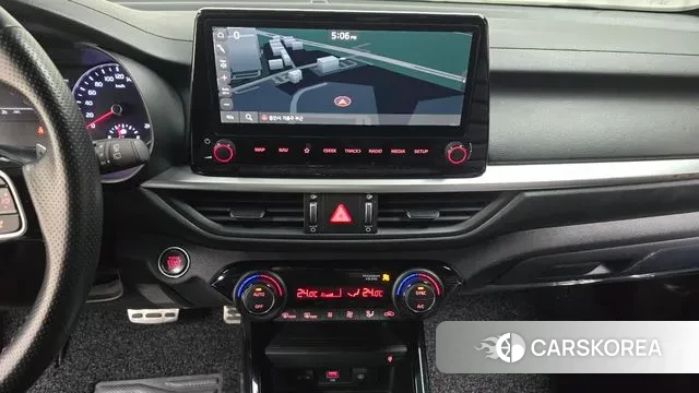 Kia The New K3 2nd generation 2022 Серый из Кореи, фото 5