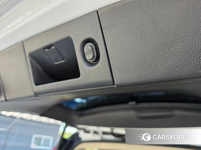 Cadillac Escalade 2018 Белый из Кореи, фото 5