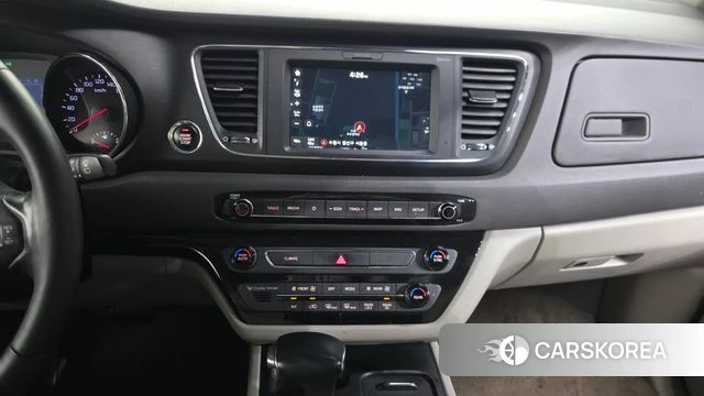 Kia All New Carnival 2018 Белый из Кореи, фото 5