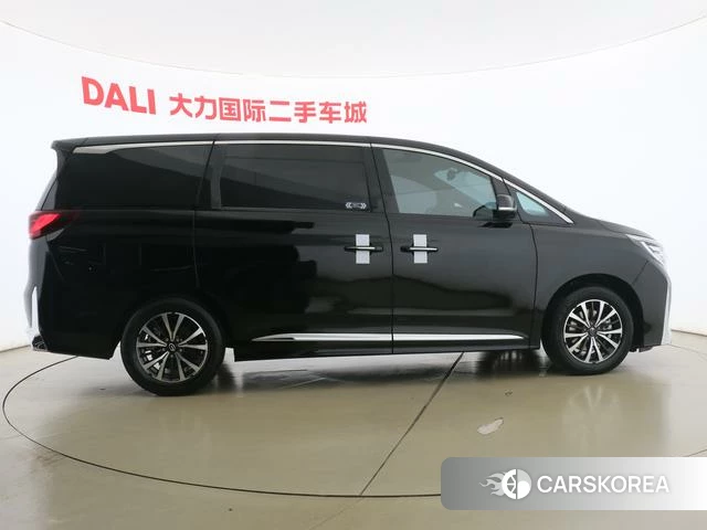 GAC Trumpchi Trumpchi M8 2023 Черный из Китая, фото 5