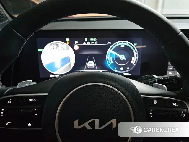 Kia The New Sportage 5th Generation Hybrid 2024 Жемчужный цвет из Кореи, фото 5