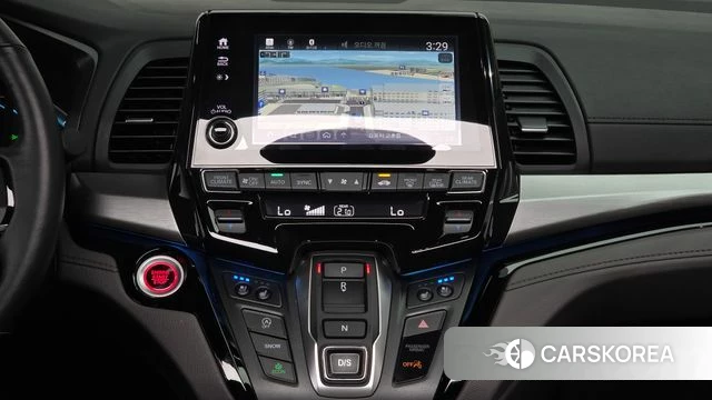 Honda Odyssey 2019 Белый из Кореи, фото 5