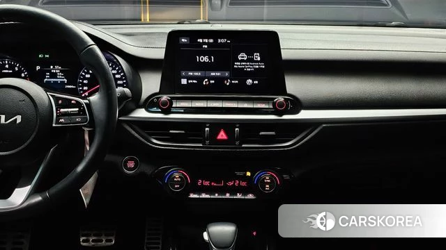 Kia The New K3 2nd generation 2022 Белый из Кореи, фото 5