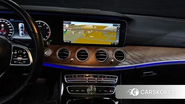 Mercedes-Benz E-Class W213 2019 Черный из Кореи, фото 5