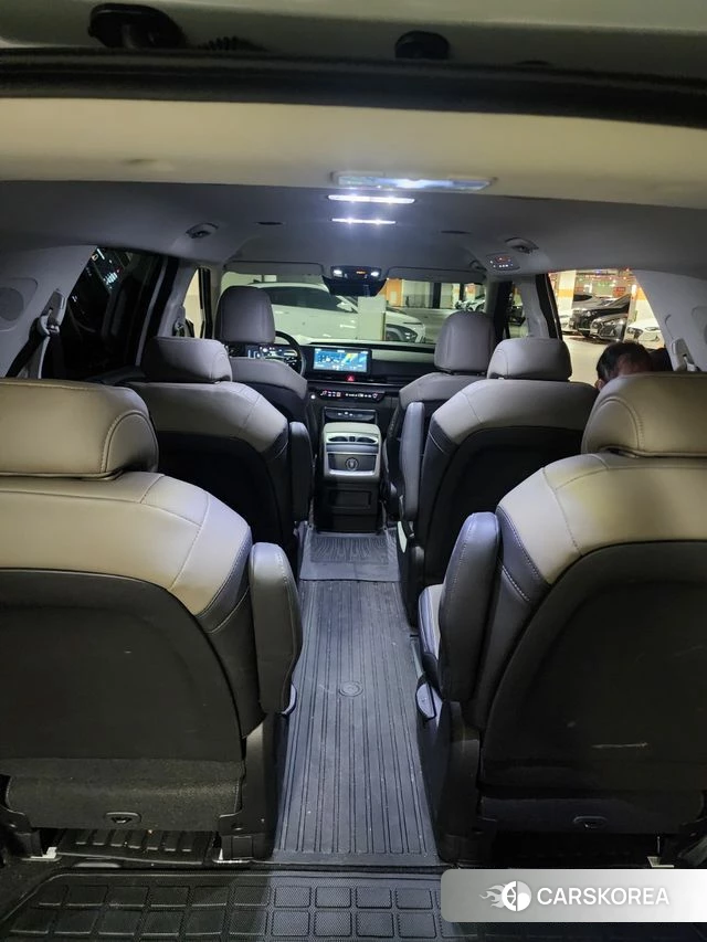 Kia The New Carnival 4th Generation 2025 Светло-серебряный цвет из Кореи, фото 5