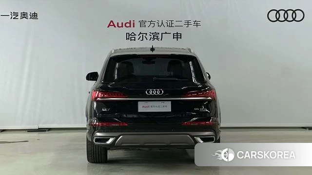 Audi Q7 2024 Черный из Китая, фото 5