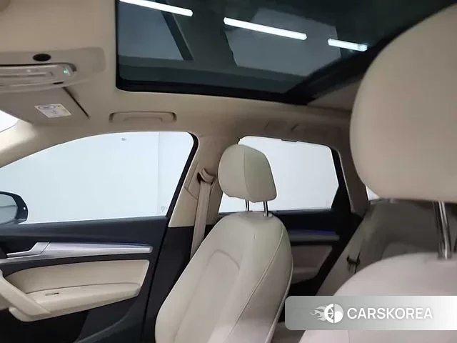 Audi Q5 (FY) 2023 Серый из Кореи, фото 5